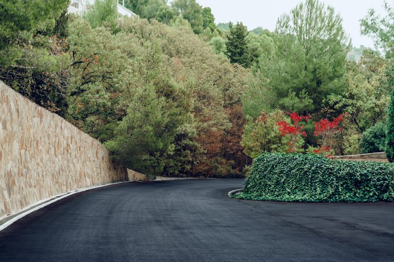 Durable asphalt driveways