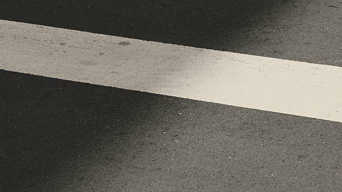 Fresh crossing markings on a commercial lot